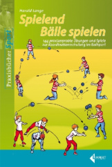 Spielend Bälle spielen